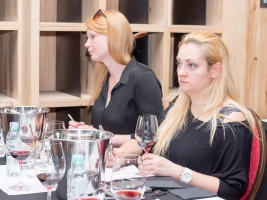 Great_Italian_Wines-8247_1200px