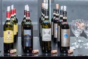 Great_Italian_Wines-8252_1200px